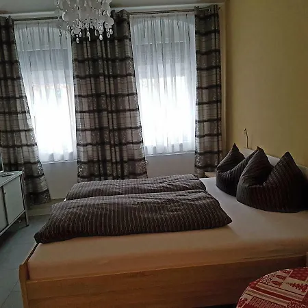 Апартаменты Ferienoase Пирна Экстерьер фото